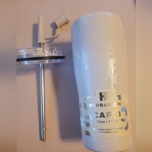 Hydraflow Beige Leopard Tumbler